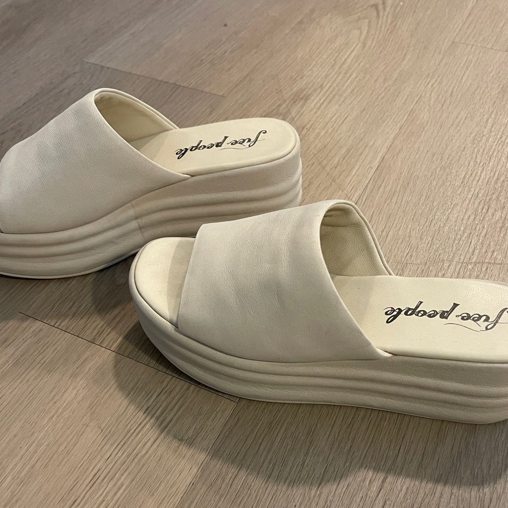 Free People Harbor Platform Slide Mules - Picture 5 of 10